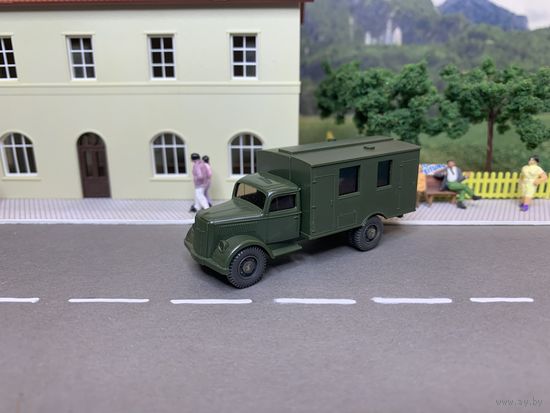 Opel Blitz. Масштаб НО 1:87.