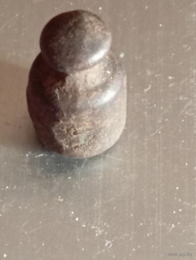 Гирька 20 грамм . Распродажа старинных и винтажных ПРЕДМЕТОВ БЫТА  45 лотов с рубля  !