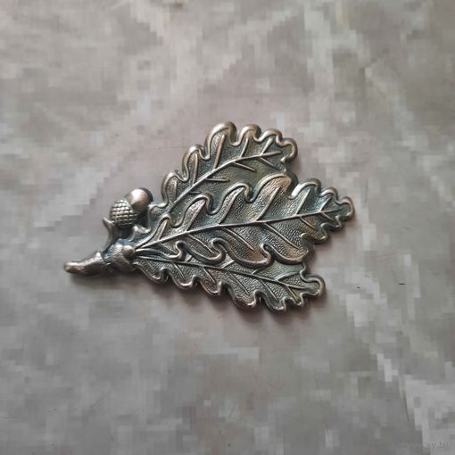 "Дубовые листья "- кокарда немецких егерей