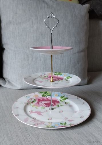 Фруктовница трехуровневая фарфор Разборная