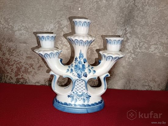 С рубля без мц. подсвечник "Гжель", Россия, размер 21х21х9см, диаметр под свечу примерно 2.8см.