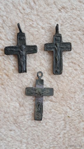 Крестики нательные.
