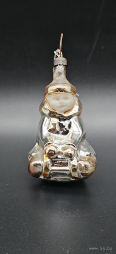 Елочная игрушка Мальчик на санках,СССР