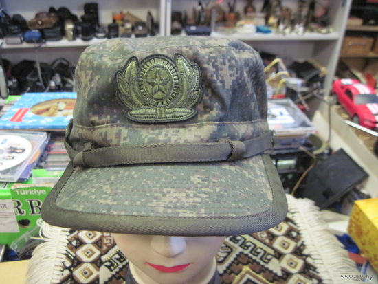 Кепи ВС РФ 58 размера.