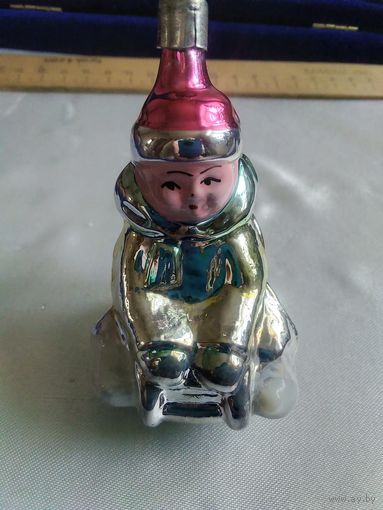 Мальчик на санках.Каталог.Сохран!