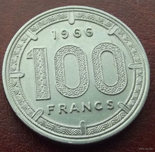 Экваториальная Африка. 100 франков 1966