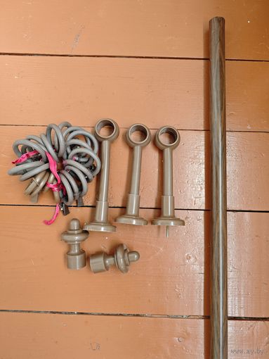 Карниз настенный.