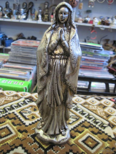 Статуэтка Богоматерь 19,5 см.