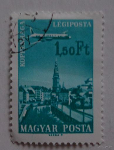 Венгрия.1975.Самолет над городом.