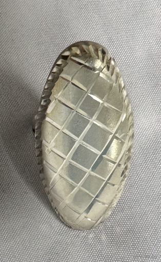 Кольцо серебряное 925 пробы. 66