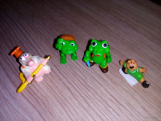 ОБМЕН! Лягушки и крот  киндерсюрприз Kinder surprise