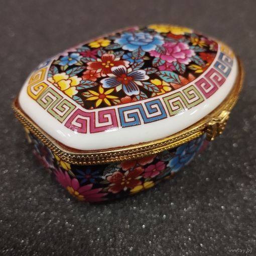 Шкатулка фарфоровая букет Цветов