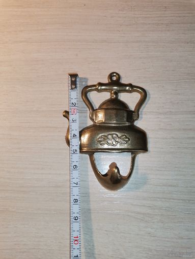 Латунный, декоративный крючок "Чайник".