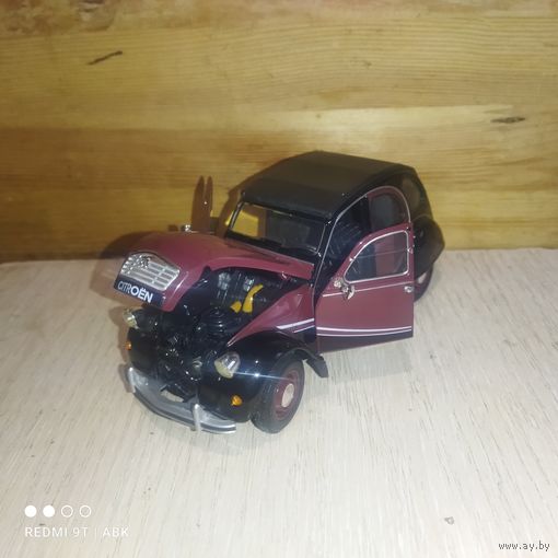 Модель CITROEN 2CV.1:24