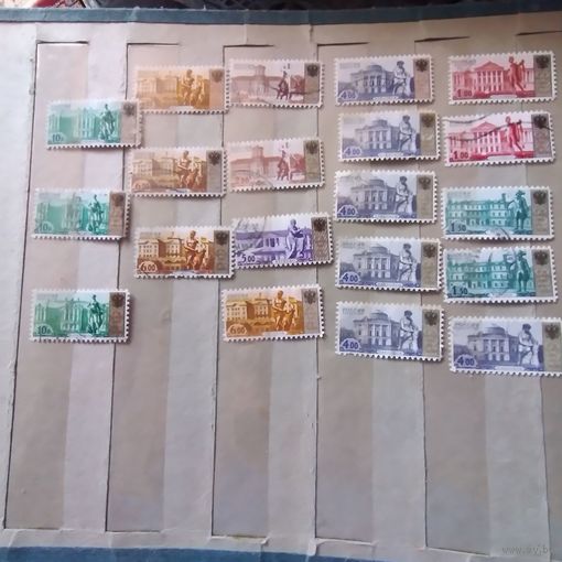 РОССИЯ,  2002-2003гг.  СТАНДАРТНТЫЕ ВЫПУСКИ   АРХИТЕКТУРНЫЕ ПАМЯТНИКИ  20 марок по 15 коп шт