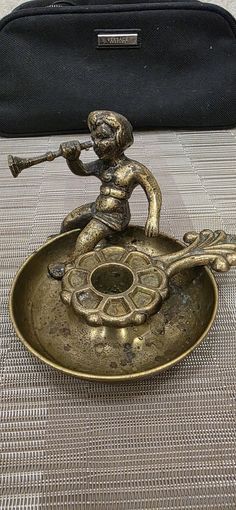 Подсвечник старинный бронза Путти