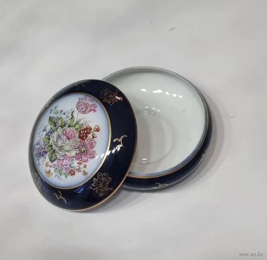 Большая винтажная шкатулка от Limoges  Франция. Pallas.