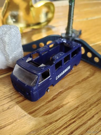 Модель деагостини для конверсии или на запчасти с рубля