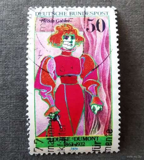 Марка Германия 1976 год Луиза Дюмон