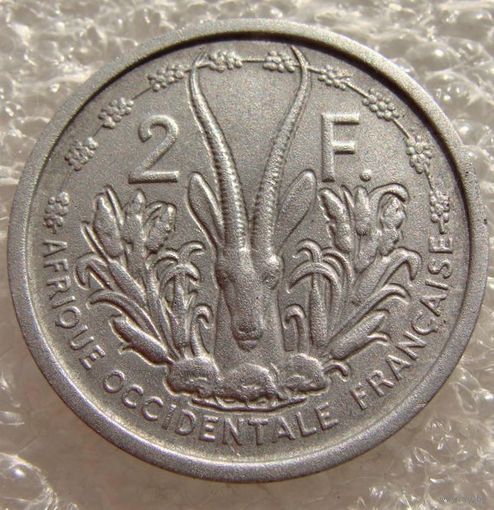 Французская Западная Африка. 2 франка 1948 год  KM#4  Нечастая!!!  Тираж: 12.665.000 шт