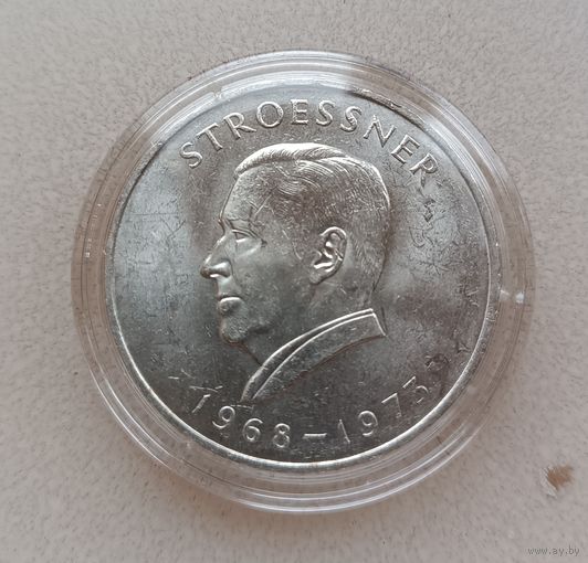 Парагвай 300 гуарани, 1968. 4-й срок президента Альфредо Стресснера.