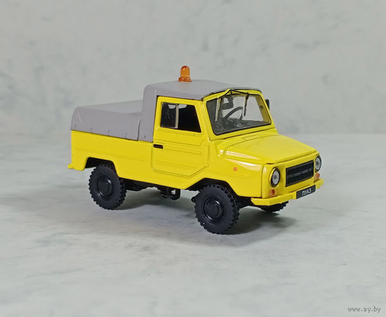 ЛуАЗ-2403