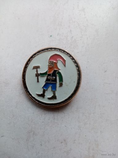 ЗНАЧОК ГНОМ СКАЗКА СССР