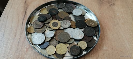 Монеты разные, кучка, с рубля, три дня