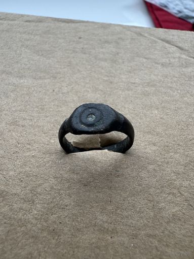 Кольцо старинное 3