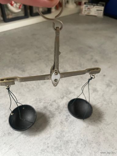 Весы технические лабораторные 2-го класса. Ручные в комплекте с родной коробкой и паспортами 1955 ГОД