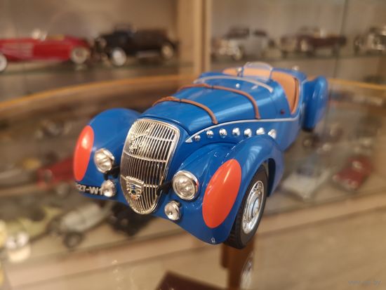 Модель 1:18 Peugeot 302 Le Mans 1937