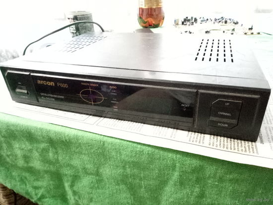Спутниковый ресивер ARCON P600.