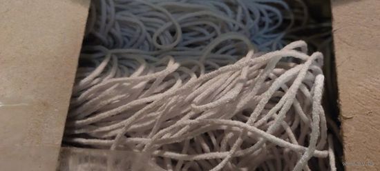 Шнур эластичный 3 мм белого цвета