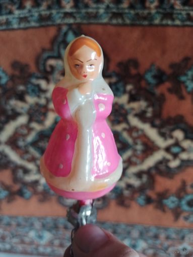 Ёлочная игрушка на прищепке "СНЕГУРОЧКА" (СССР). Торги с 1 рубля. МЦ.