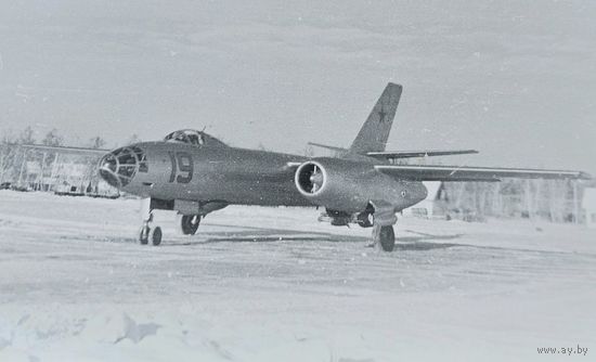 Первый серийный реактивный бомбардировщик ИЛ-28.Фото