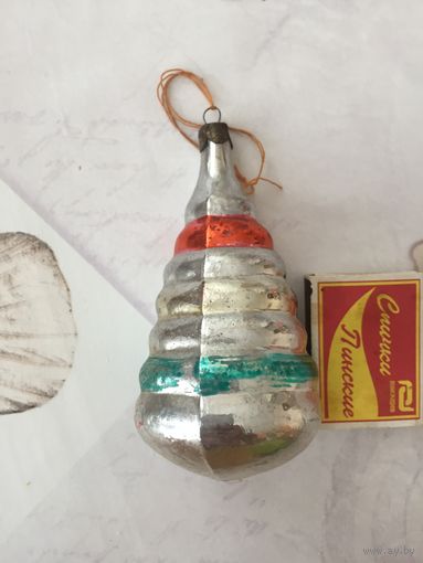 Елочная игрушка. Пирамидка. Большая.