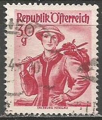 Австрия. Национальные костюмы. Зальцбург. 1948г. Mi#899.