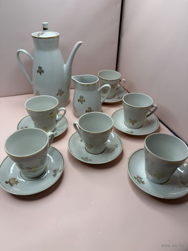 Сервиз Полоне 1980 года 6 персон ,14 предметов ,позолота