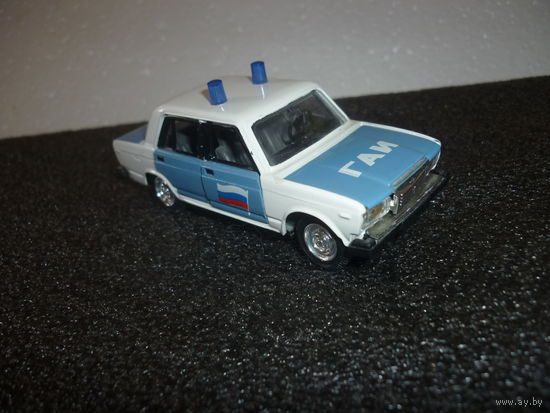 Модель авто ВАЗ-2107.ГАИ. MADE IN USSR. 1:43