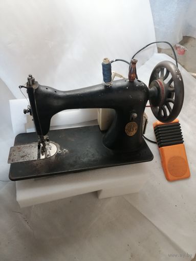 Швейная машина SINGER! Электропривод!