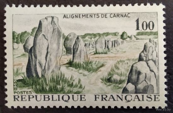 Франция. 1965г. Mi1519**.  Ряды менгиров в Карнаке.