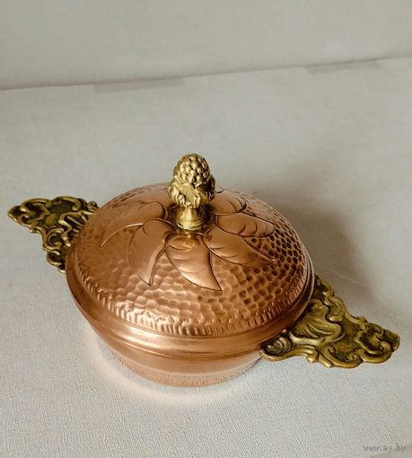 Старинная сахарница конфетница Рокайль медь нач ХХ века Франция