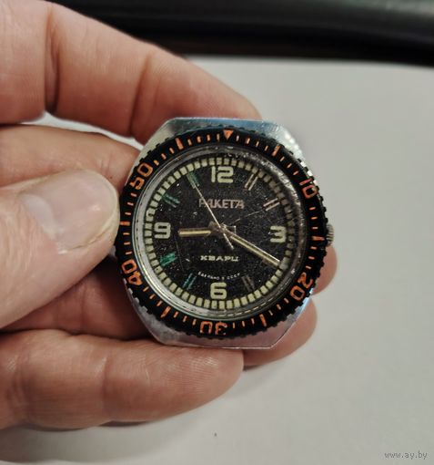 Часы Ракета кварц (в ремонт), без МЦ!!