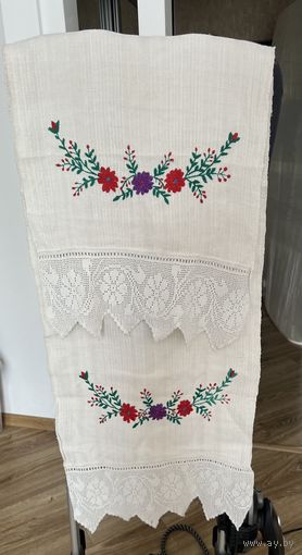 Старинный вышитый ручник