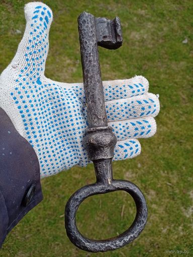 Старинный, редкий,огромный, кованый "Ключ от замковых ворот"Средневековье!