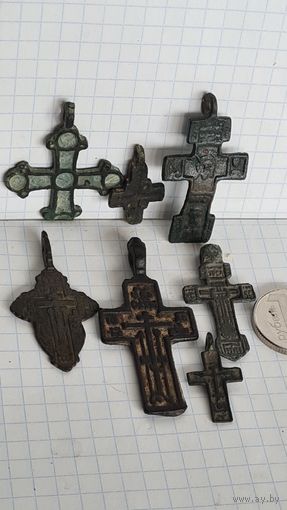 С 1 РУБЛЯ ! ЛОТ СЕМЬ НАТЕЛЬНЫХ КРЕСТИКОВ МЕДНЫЙ СПЛАВ  16-19 века