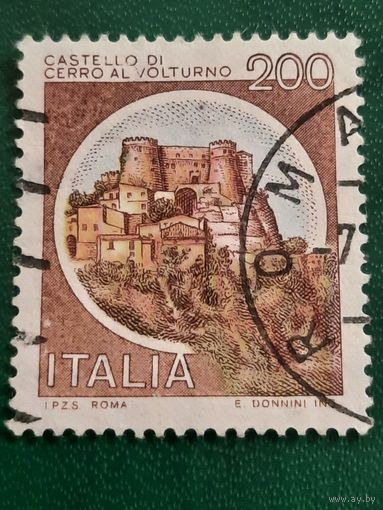 Италия. Архитектура. Замок  Cerro al Volturno