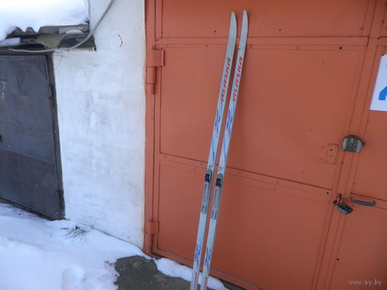 Лыжи беговые Alaska Sprinter с креплением NNN Winter Dream Pilot.