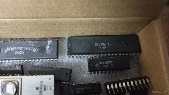 КР580ВГ75
