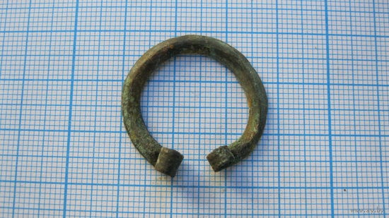 Фибула. Бронза, литье.